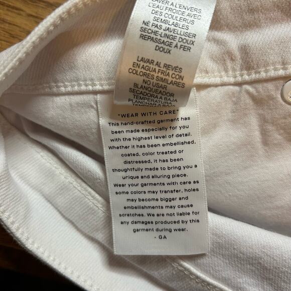 Good American Bombshell Cutoff Denim Shorts White 12/31 High Rise Distressed - Picture 5 of 6